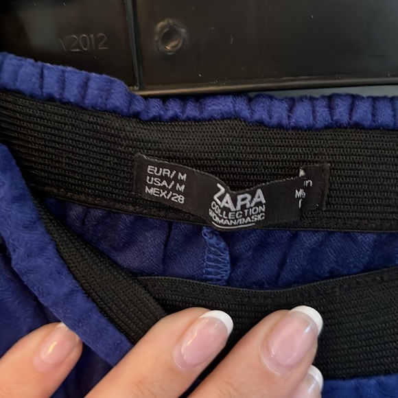 Zara Blue Pleated Midi Skirt Size M - Picture 2 of 2